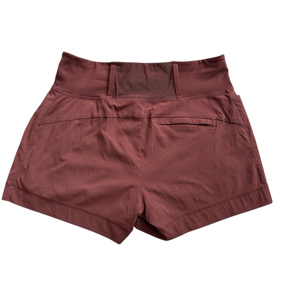 Athleta Trekkie North Shorts Zipper Pockets Burgundy Size 0 - Picture 7 of 10
